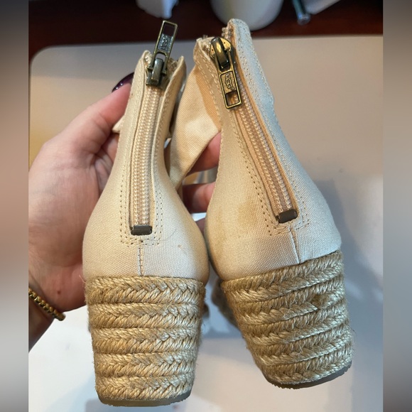 Ugg Traci Wedge Canvas Espadrille Sandal Ankle Strap Neutral Beige Sz Women's 8 - Picture 3 of 4